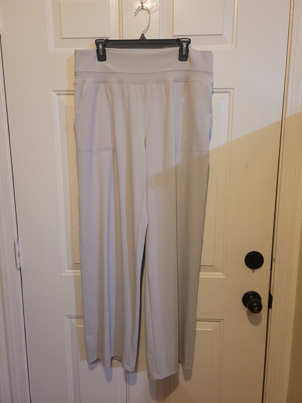 STYLUS Wide-Leg Pull-On Pants in Light Gray